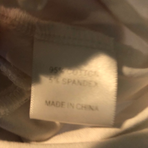 Society Addict White Crop Top Size Medium Twist Front - Picture 6 of 7